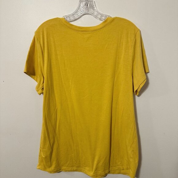 Isabel Maternity Cool Mom Graphic Tee - Size Large - Picture 4 of 4